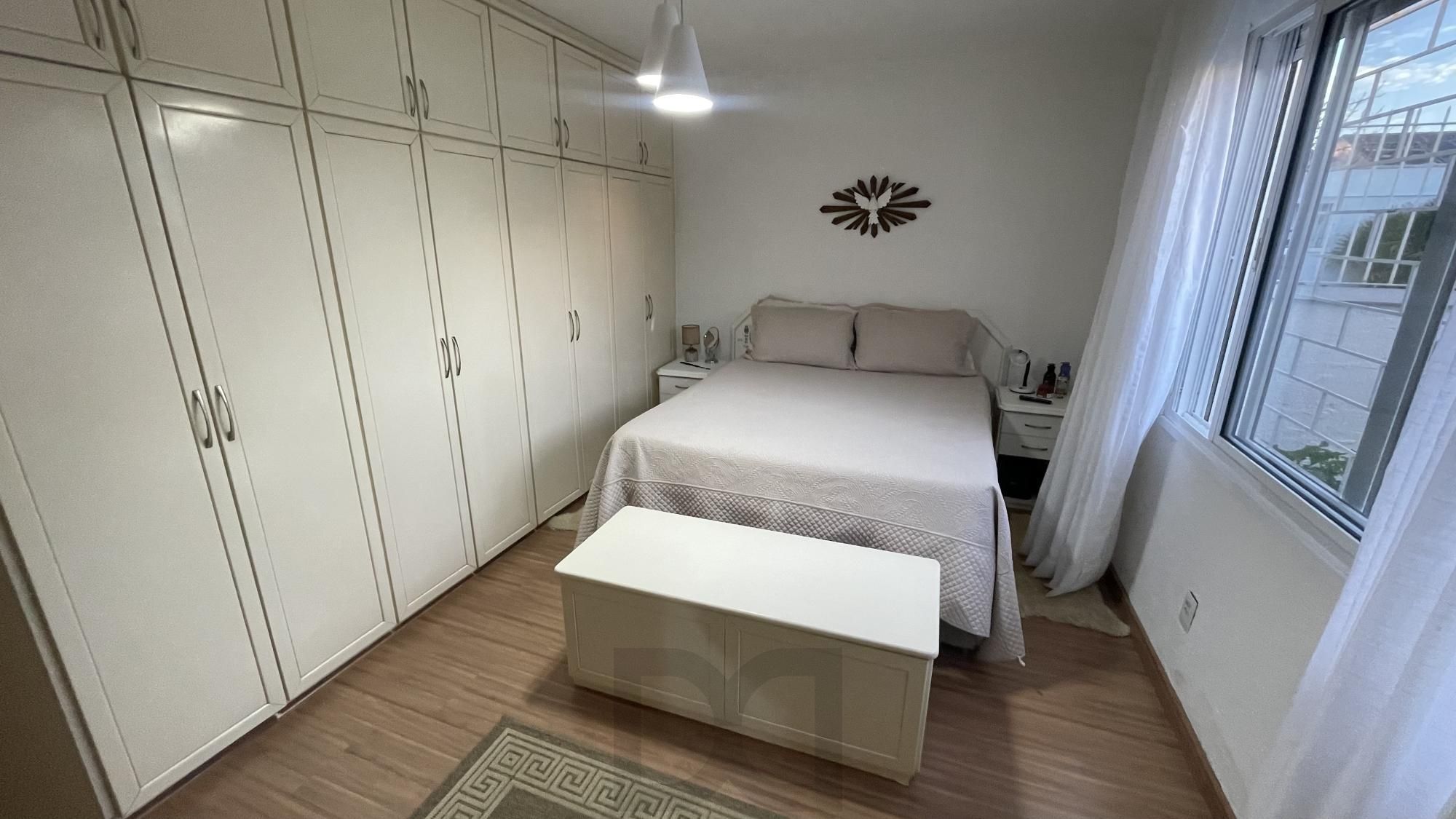 Casa com 3 dormitórios, suíte, churrasqueira, espaço gourmet e amplo pátio. — foto 14