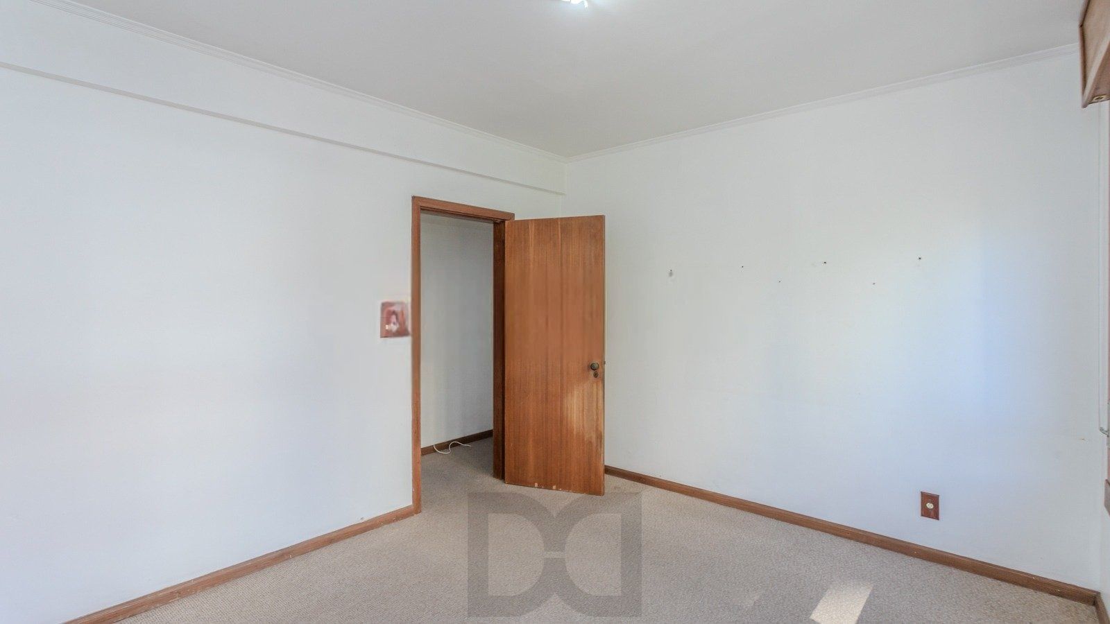 Apartamento semimobiliado de 140 m² privativos no bairro Mont'Serrat — foto 11