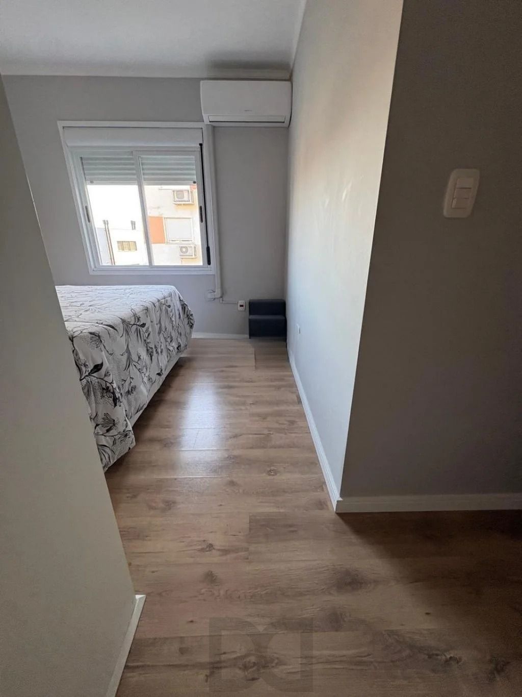 Apartamento com 2 dormitórios, suíte, sacada e churrasqueira. — foto 25