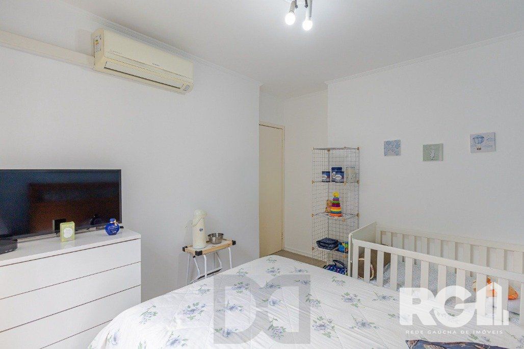 Cobertura desocupada com 3 Quartos e Área Gourmet em Porto Alegre — foto 30