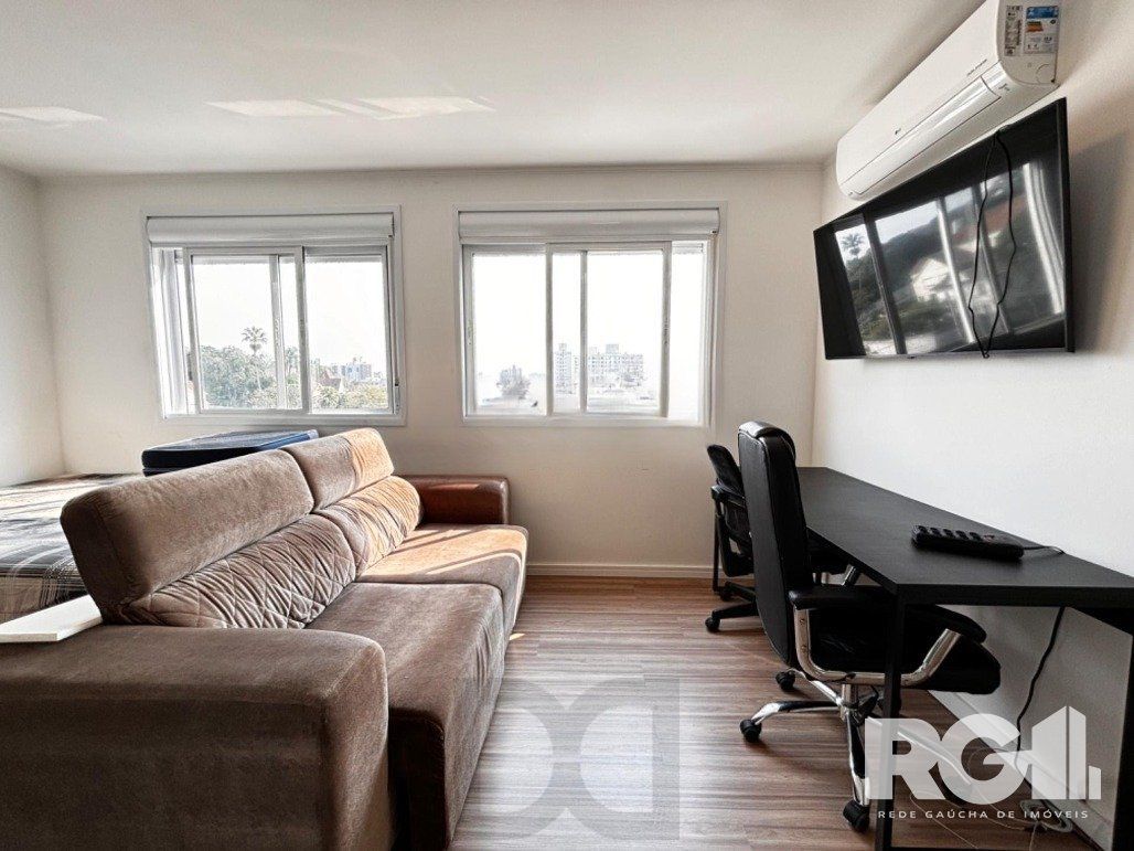 Apartamento pra investidor, 1 dormitório 51m², privativos 01 vaga locado. TOTALMENTE MOBILIADO R. Plácido de Castro - Azenha - Porto Alegre — foto 7