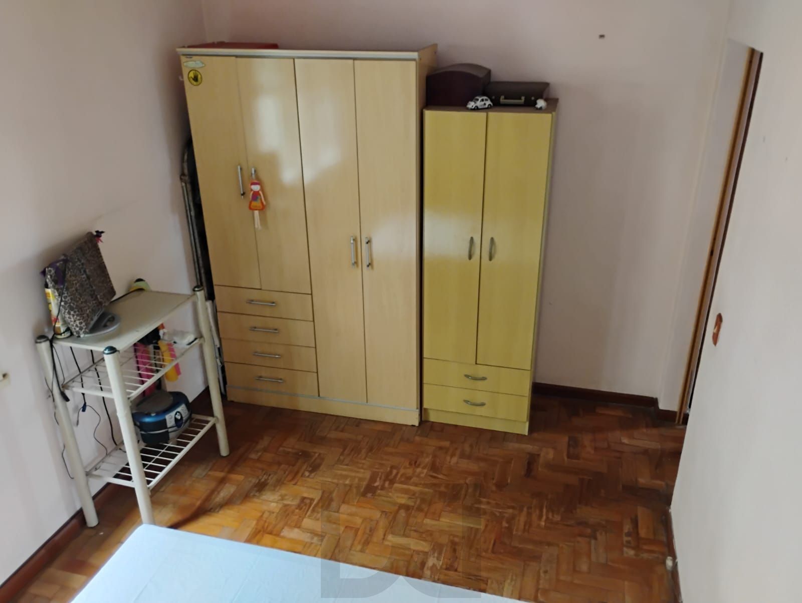Apartamento 2 dormitórios, 67m², amplo e bem localizado na Av. Assis Brasil — foto 4