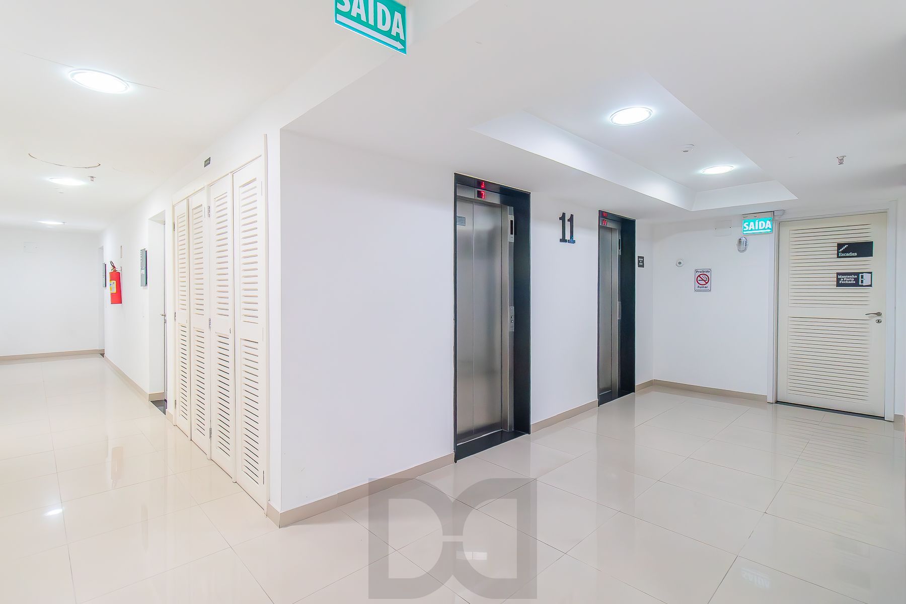 Sala Comercial mobiliada com 33m² - Fiateci Business — foto 4