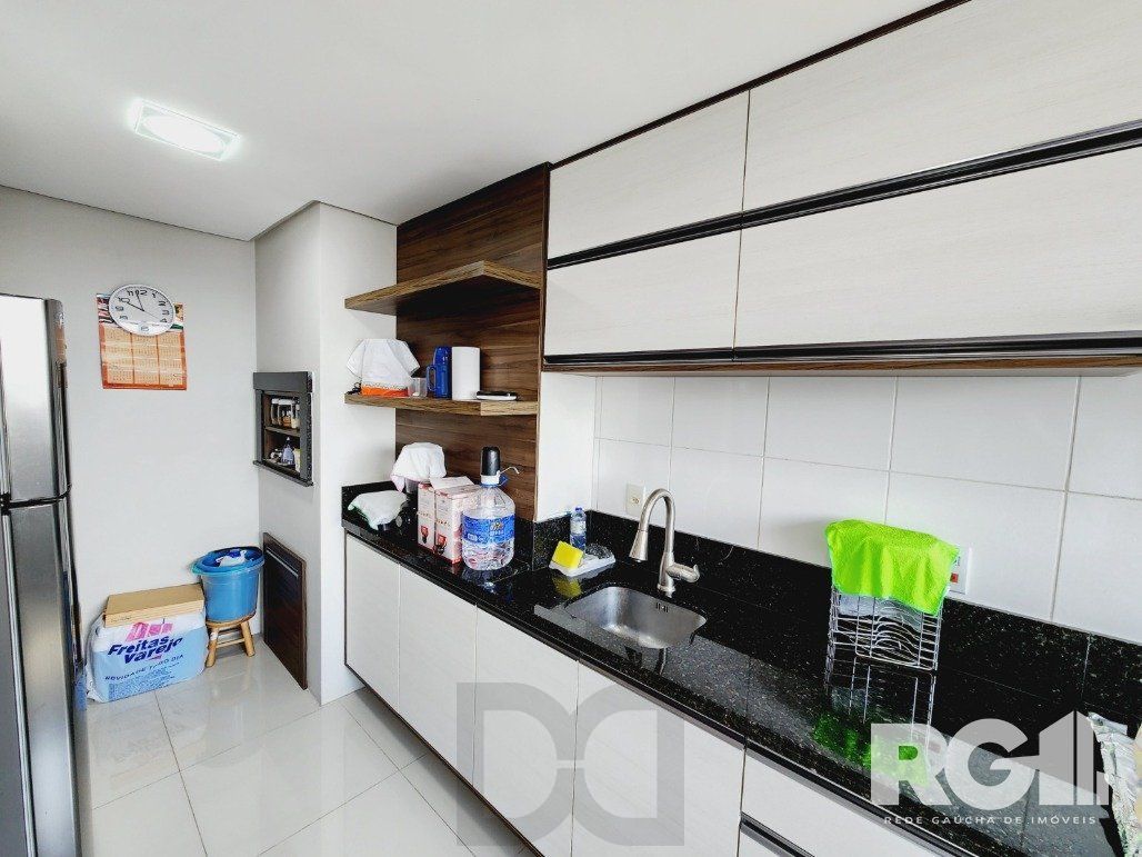 Apartamento todo Mobiliado com 2 dormitórios, Boulevard Assis Brasil. — foto 9