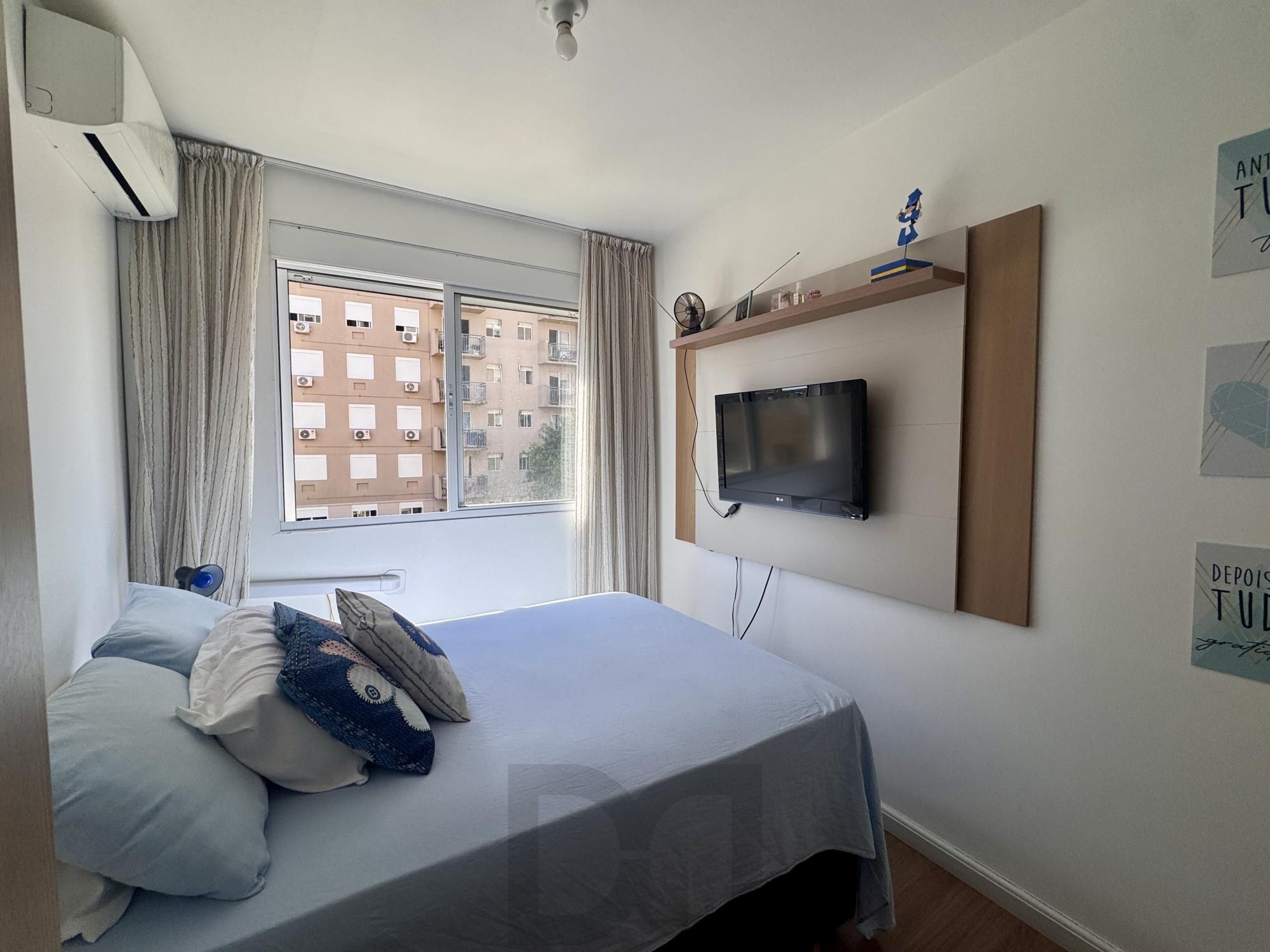 Apartamento 3 Dormitórios com Suíte, Sacada e Vaga Coberta — foto 11