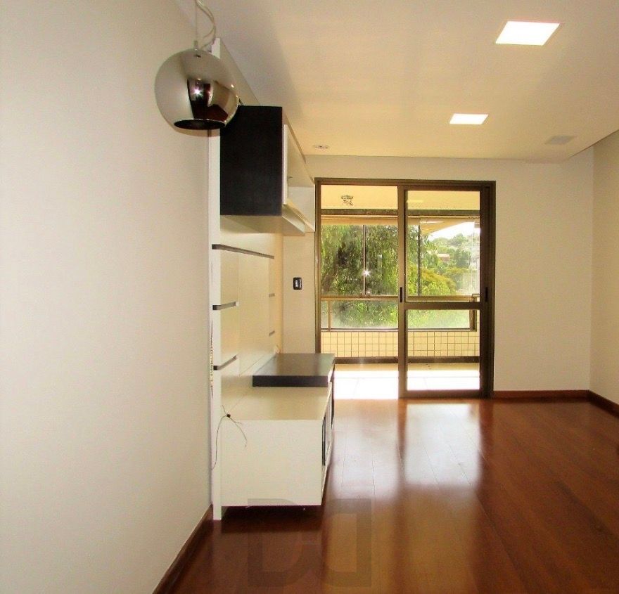 Apartamento com 3 dormitórios, suíte sacada e churrasqueira — foto 2