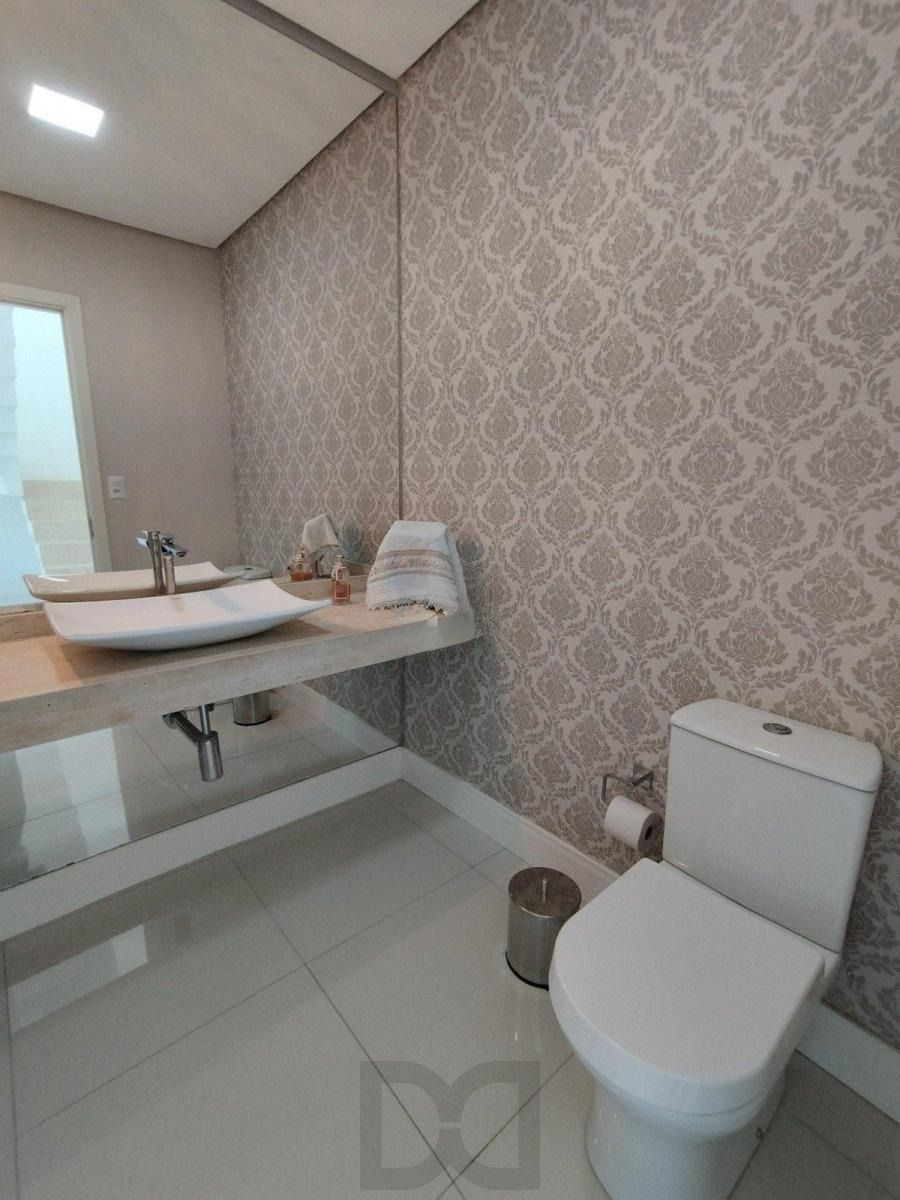 Casa/ sobrado com mobilia de qualidade, 3 suítes, piscina e 4 vagas de garagem — foto 13