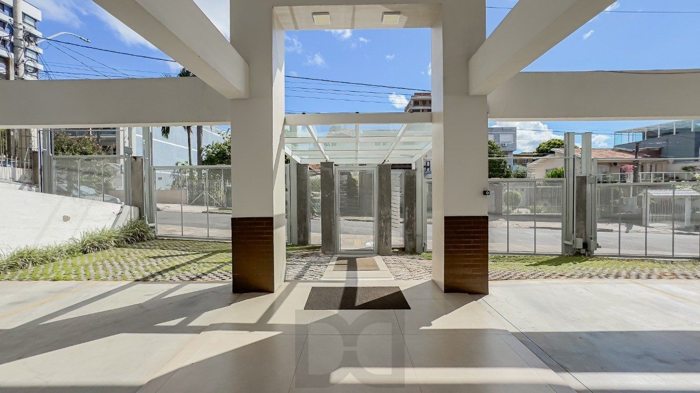 Apartamento reformado com churrasqueira e 2 vagas — foto 19