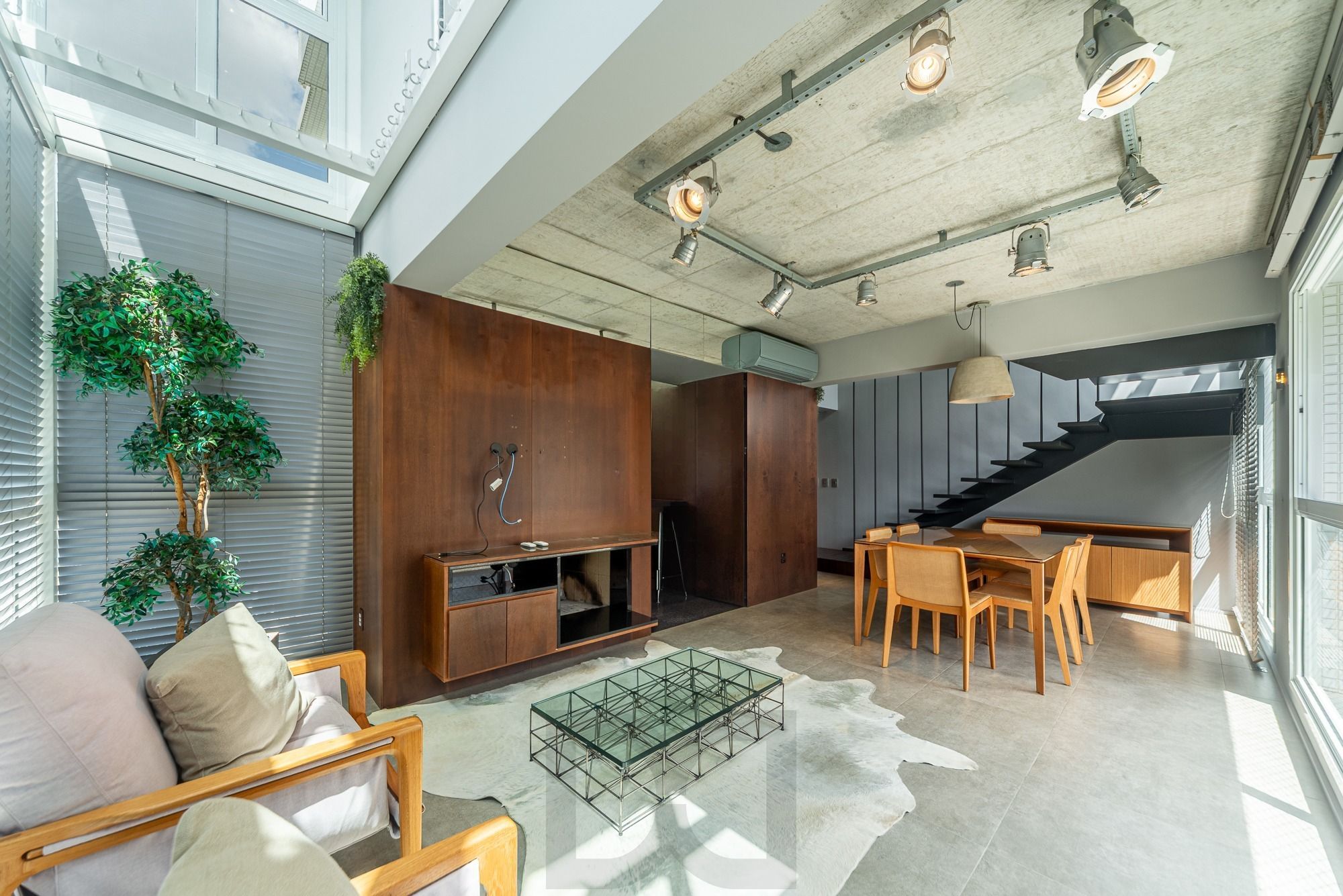 Apartamento Duplex Semimobiliado com 2 Suítes no Petrópolis — foto 5