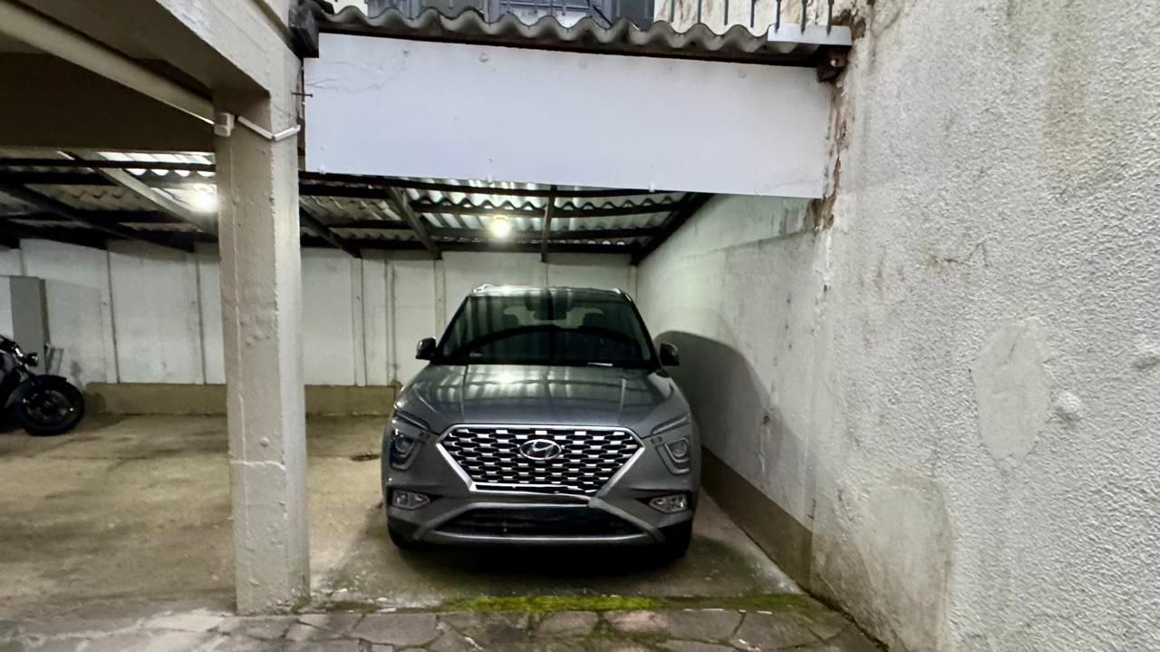 Apartamento de 70m² com 2 dormitórios, garagem coberta, com ótima localização. — foto 9