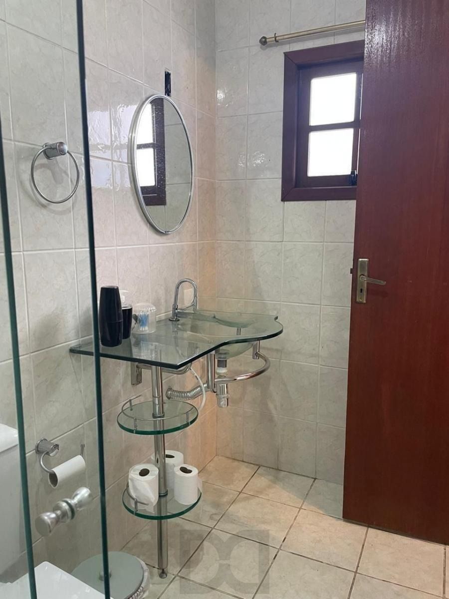 Casa com 3 dormitórios, suíte, lavabo, espaço gourmet com churrasqueira. — foto 19