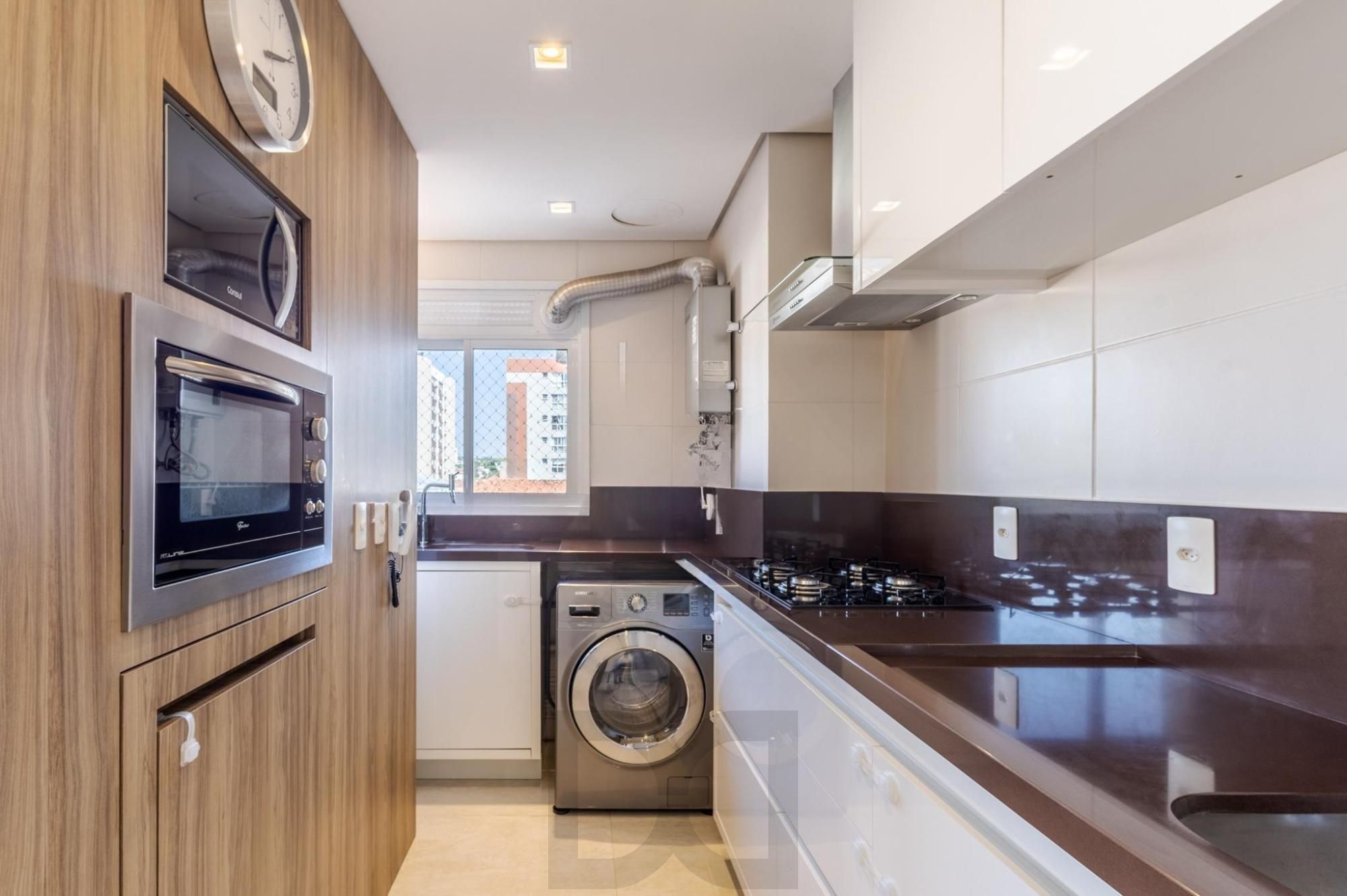 Apartamento reformado e decorado com 3 dormitórios — foto 9