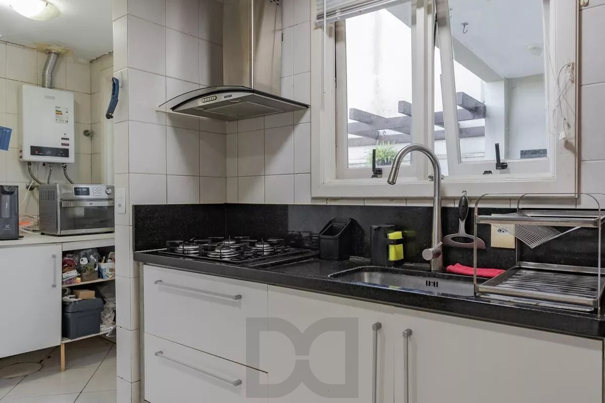 Casa em condomínio com 3 dormitórios, suíte e 2 vagas — foto 5
