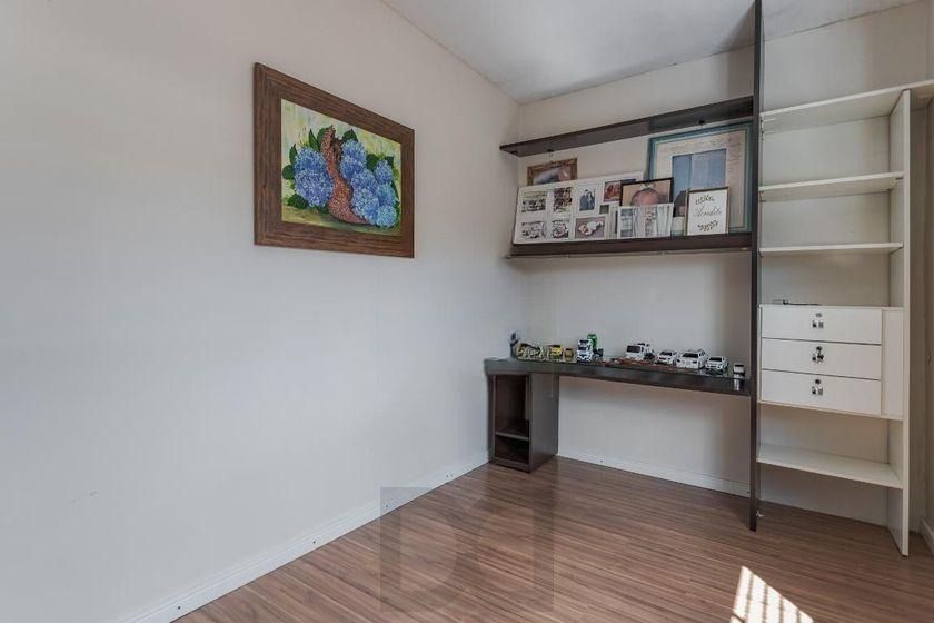 Casa térrea com 3 dormitórios, espaço gourmet e 3 vagas. — foto 12