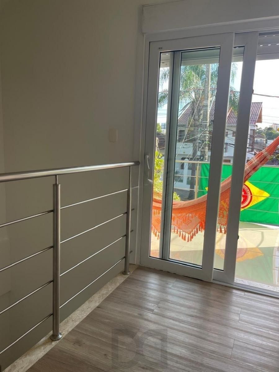 Casa com 3 dormitórios, suíte, lavabo, espaço gourmet com churrasqueira. — foto 26