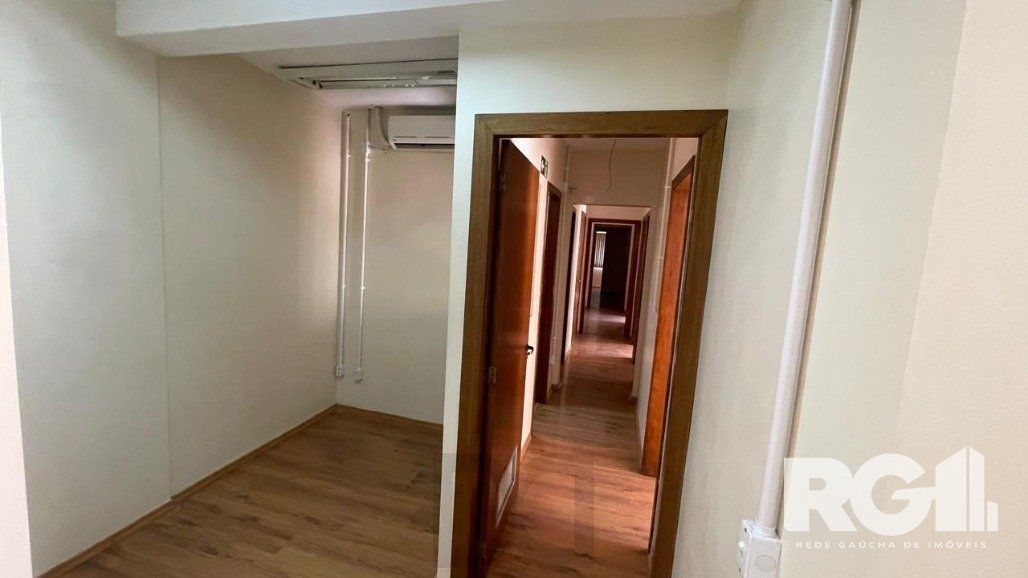 Prédio Comercial Imponente com 1.200m² na Zona Norte de Porto Alegre — foto 20