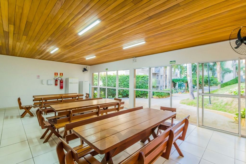 Apartamento 3 Dormitórios com Suíte, Sacada e Vaga Coberta — foto 24