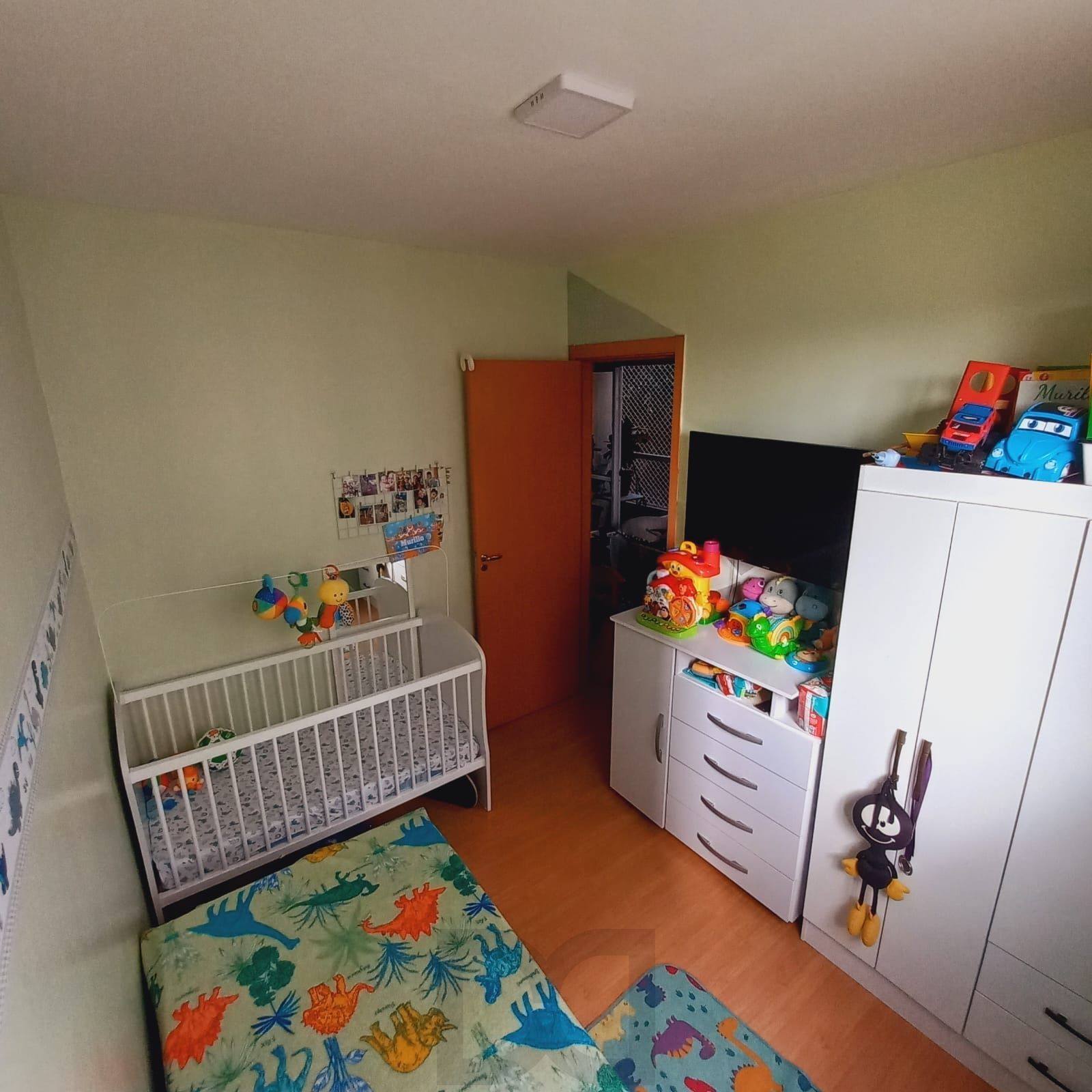 Apartamento 2 Dormitórios, sacada com churrasquieira, 1 vaga  Portaria 24h — foto 18