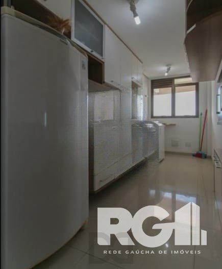 Apartamento Mobiliado com 3 Quartos, Suíte e 2 Vagas no Sarandi — foto 6