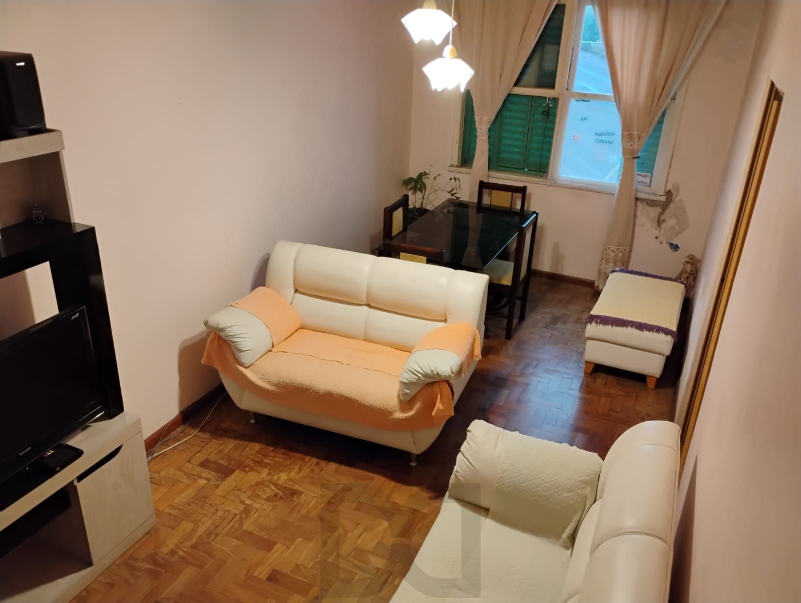 Apartamento 2 dormitórios, 67m², amplo e bem localizado na Av. Assis Brasil — foto 34