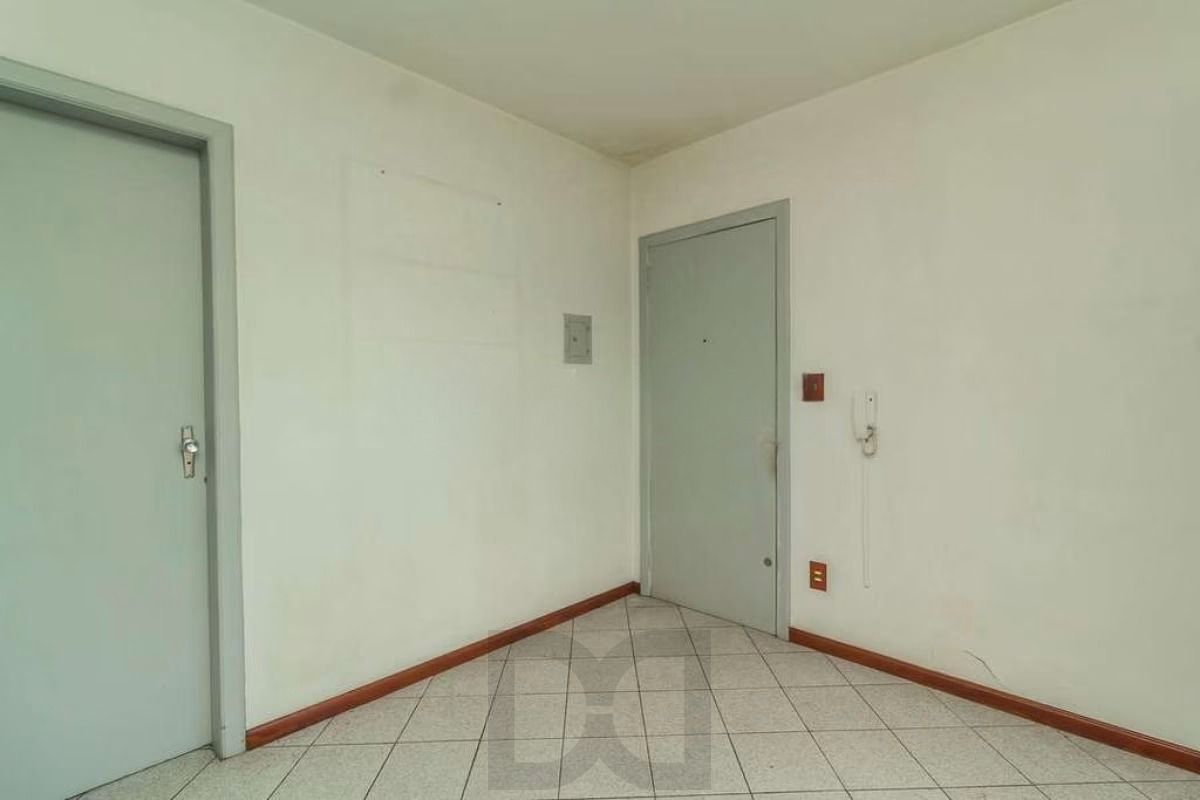 Sala Comercial Mobiliada 41 m² prédio com elevador, Av. Pernambuco – Navegantes — foto 7