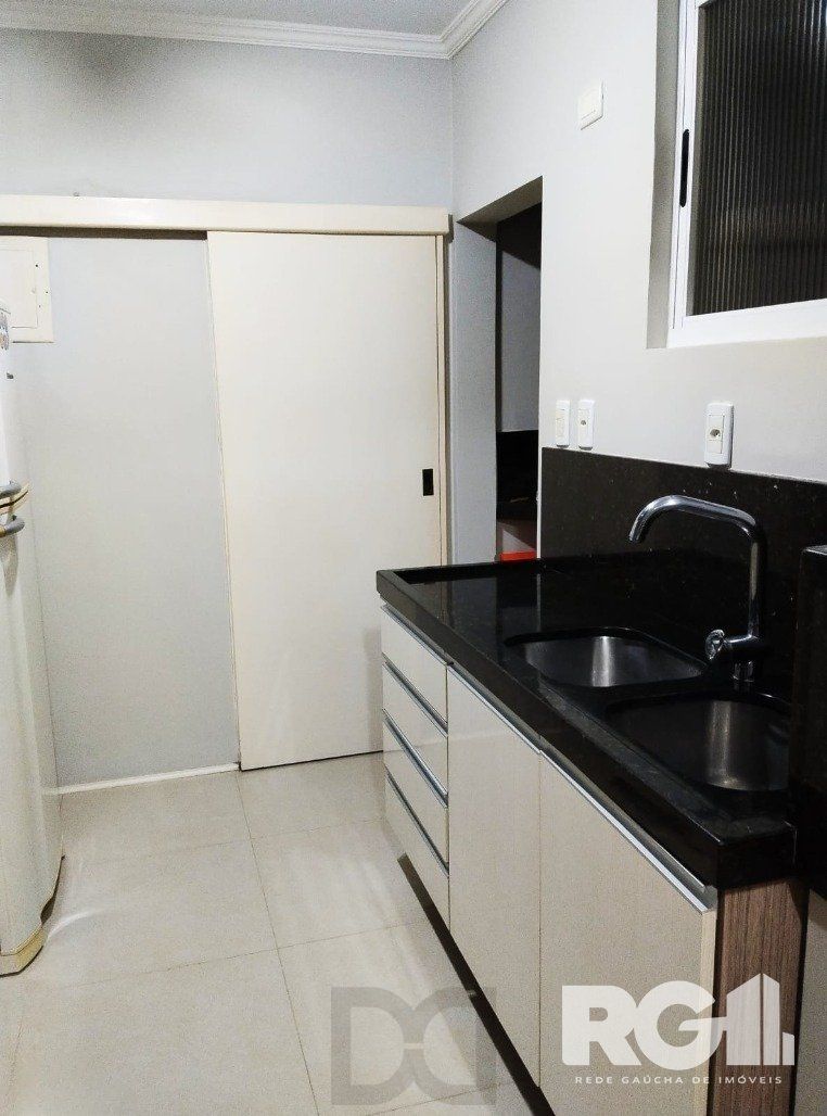 Apartamento 3 dor, semimobiliado com suíte e 2 vagas no Sarandi — foto 11