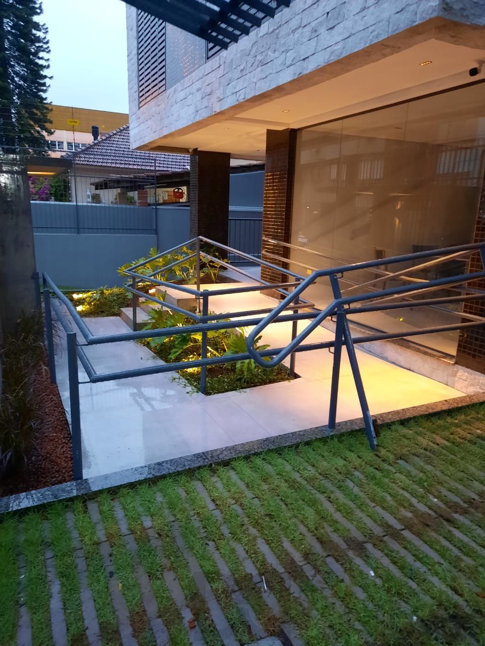 Apartamento com 109m², localizado no bairro Passo da Areia em Porto ALegre/RS. — foto 4