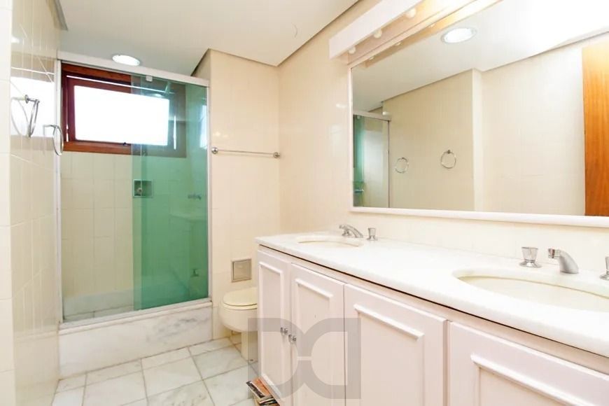 Apartamento com 159m², localizado no bairro Bela Vista em Porto Alegre/RS. — foto 20