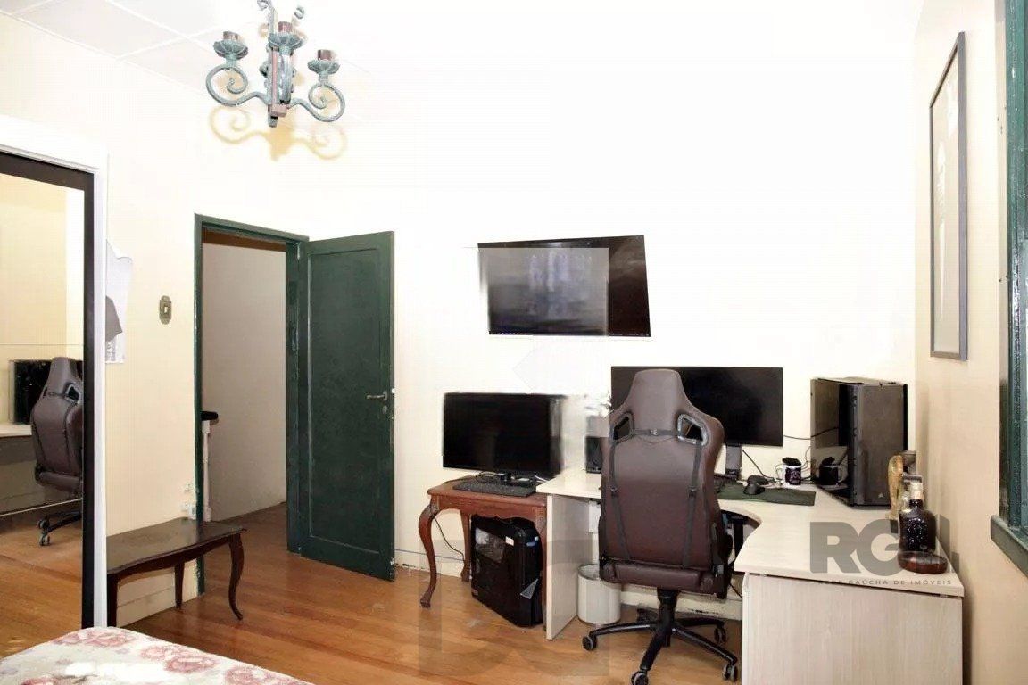 Casa 04 dormitórios, 01suíte, locação,234m² privativos, Petrópolis/Porto Alegre — foto 35