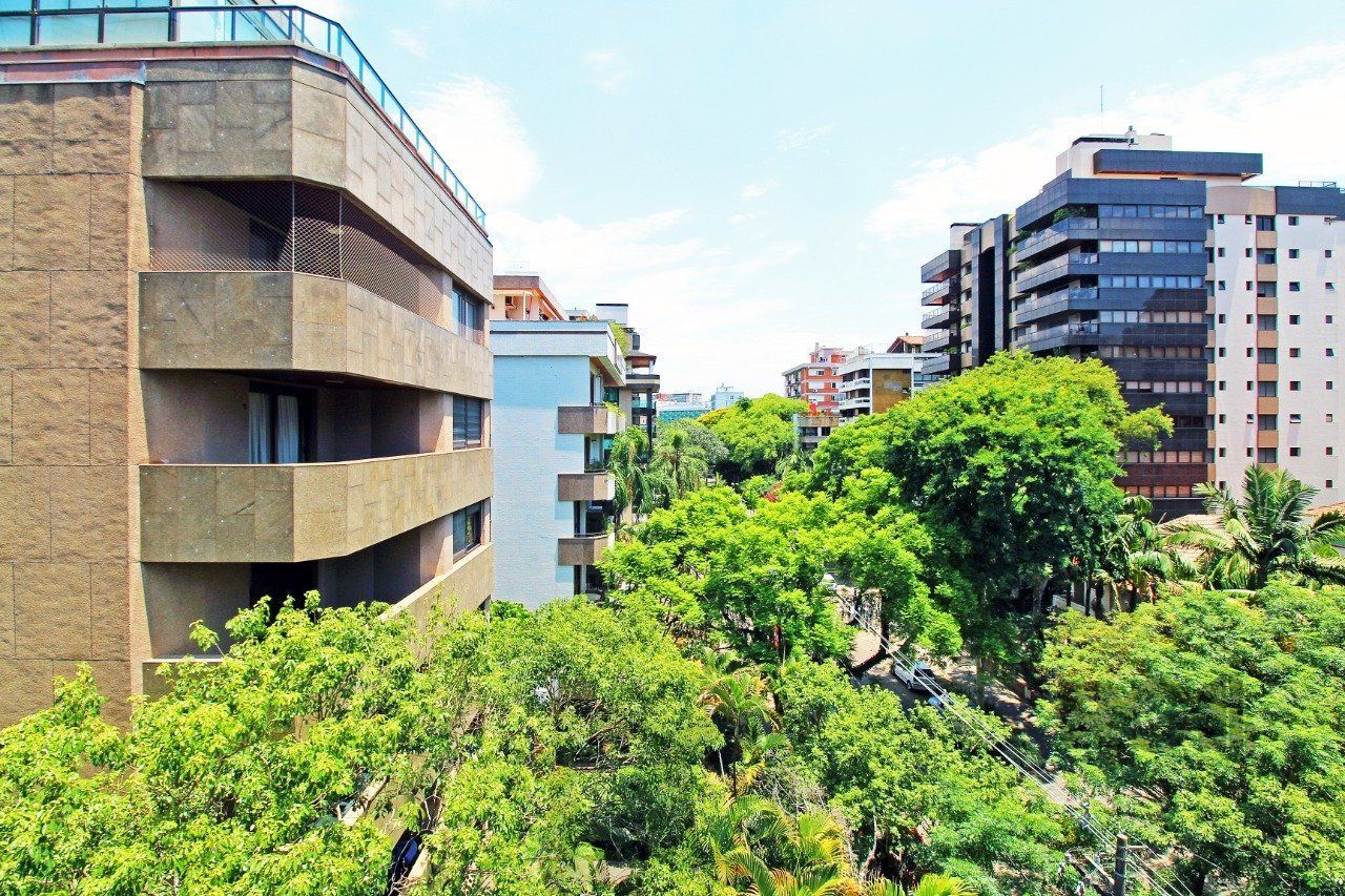 Apartamento com 4 suítes localizado no bairro Moinhos De Vento em Porto Alegre/RS. — foto 67