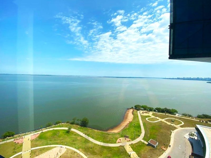 Sala com 33m², localizada no bairro Praia de Belas em Porto Alegre/RS. — foto 14