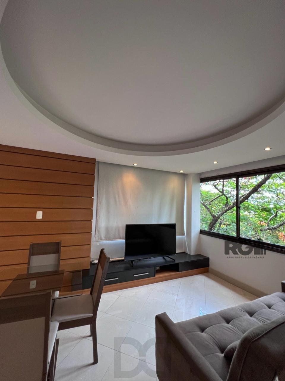 Excelente apartamento inteiramente decorado e mobiliado, com ótimo acabamento em localização privilegiada. — foto 3