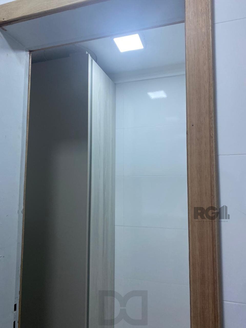 Vende-se apartamento impecável de 2 dormitórios — foto 29