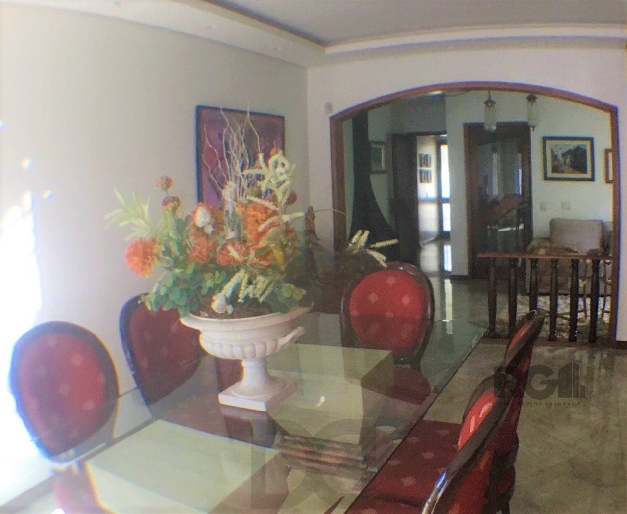 Casa com 3 dormitórios, localizada no bairro Jardim Itu em Porto Alegre/RS.  — foto 10