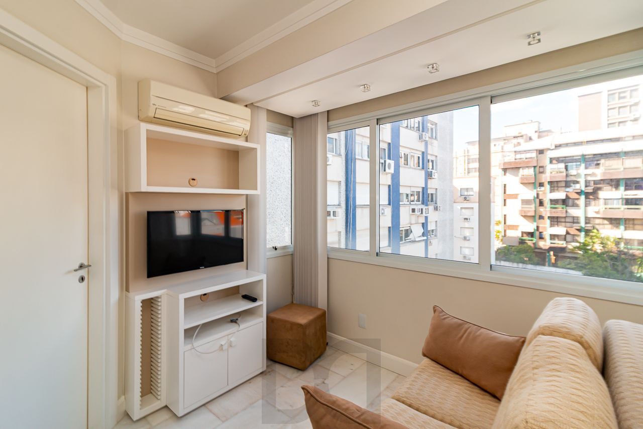 Apartamento com 47m², localizado no bairro Independencia em Porto Alegre/RS. — foto 1