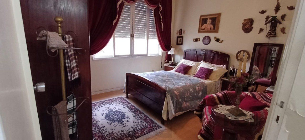 Apartamento de 3 quartos, localizado no bairro Petrópolis em Porto Alegre/RS. — foto 7