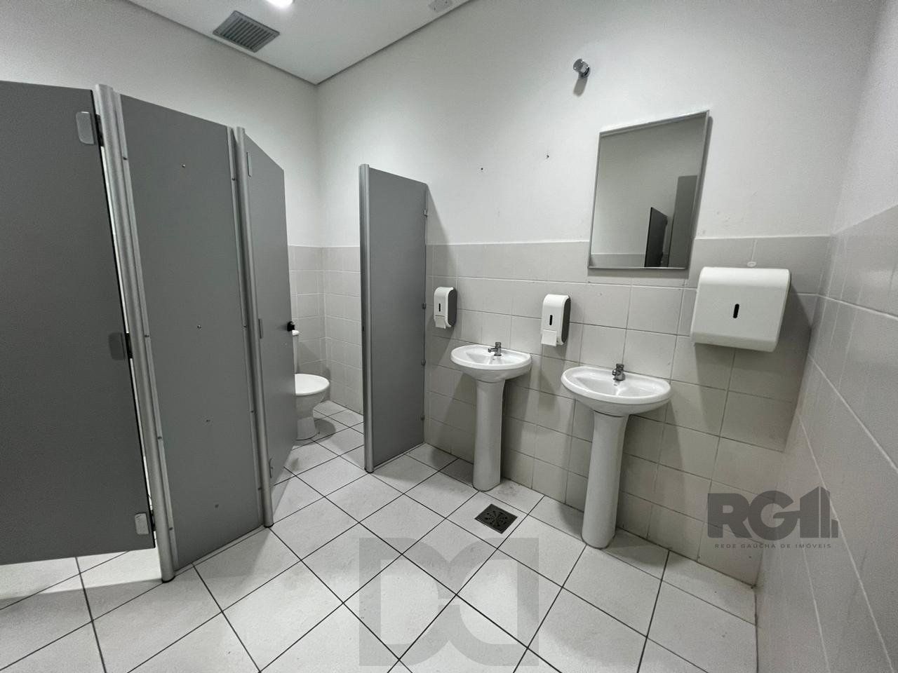 Loja para Venda - 450m², 0 dormitórios, 1 vaga - Petrópolis — foto 15