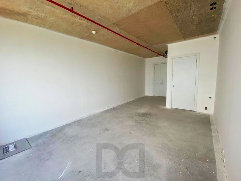 Sala com 33m², localizada no bairro Praia de Belas em Porto Alegre/RS. — foto 11