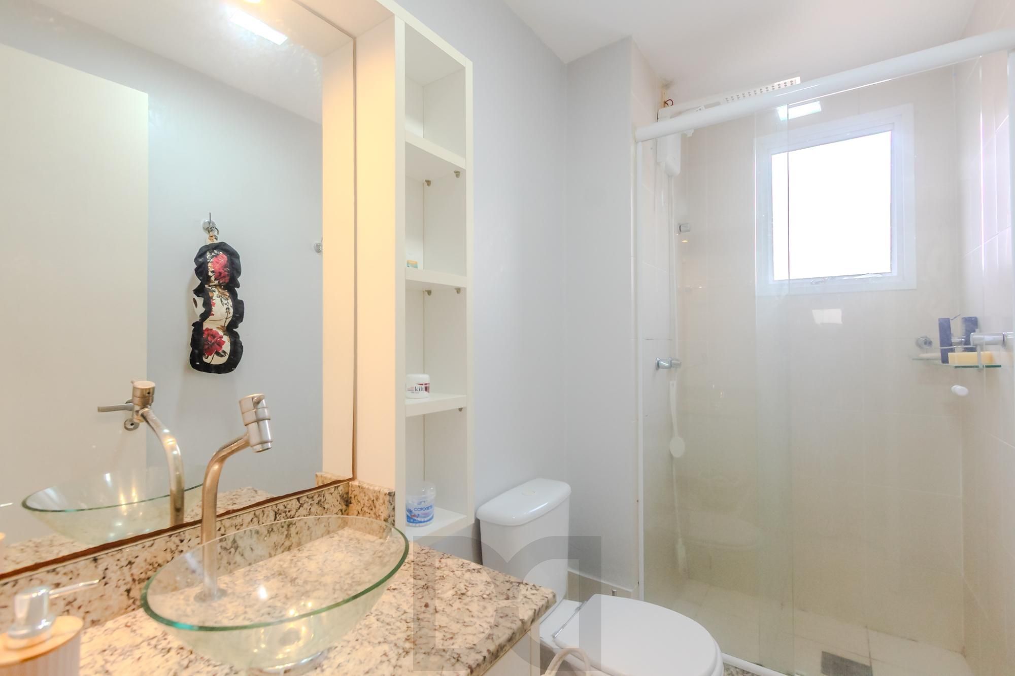 Apartamento com 72m², localizado no bairro Jardim Carvalho em Porto Alegre/RS. — foto 18