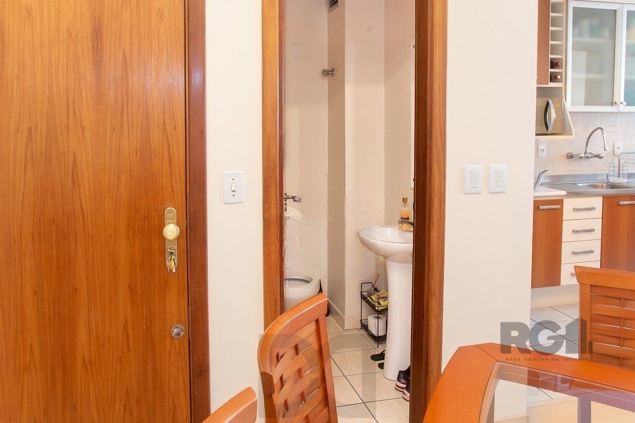 Apartamento a venda ,02 dormitórios mobiliado na Cidade Baixa,61m² privativos — foto 15