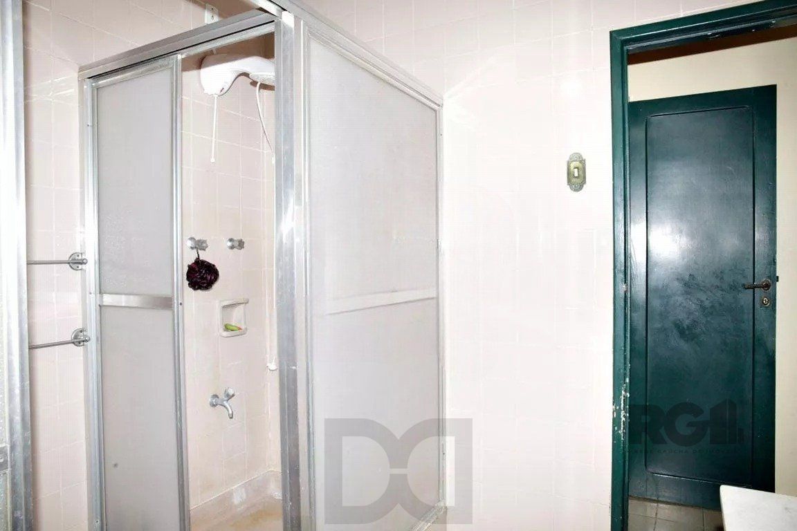 Casa 04 dormitórios, 01suíte, locação,234m² privativos, Petrópolis/Porto Alegre — foto 40