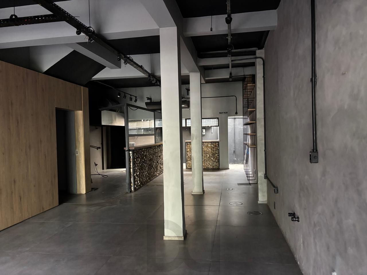 Loja com 90m², localizada no bairro Auxiliadora em Porto Alegre/RS. — foto 19