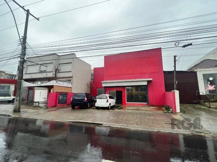 Loja para Venda - 450m², 0 dormitórios, 1 vaga - Petrópolis — foto 1