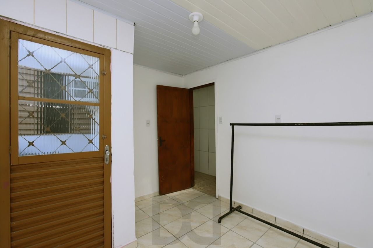 Casa com 65m², localizada no bairro Jardim Europa em Porto Alegre/RS. — foto 6