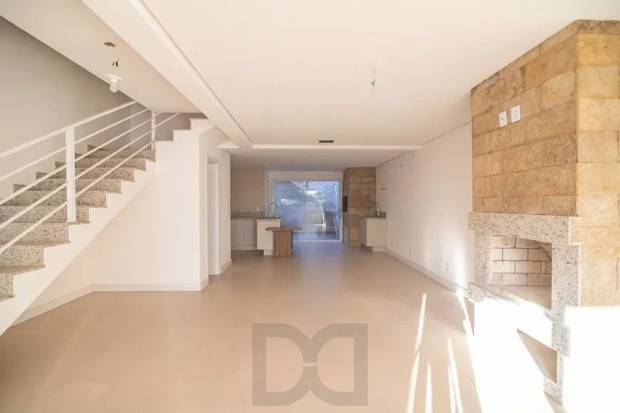 Casa com 120m², localizada no bairro Jardim Itu em Porto Alegre/RS. — foto 1