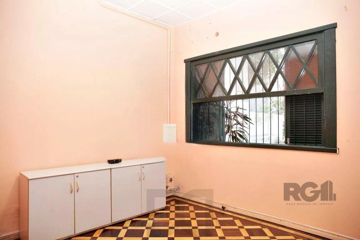Casa 04 dormitórios, 01suíte, locação,234m² privativos, Petrópolis/Porto Alegre — foto 5