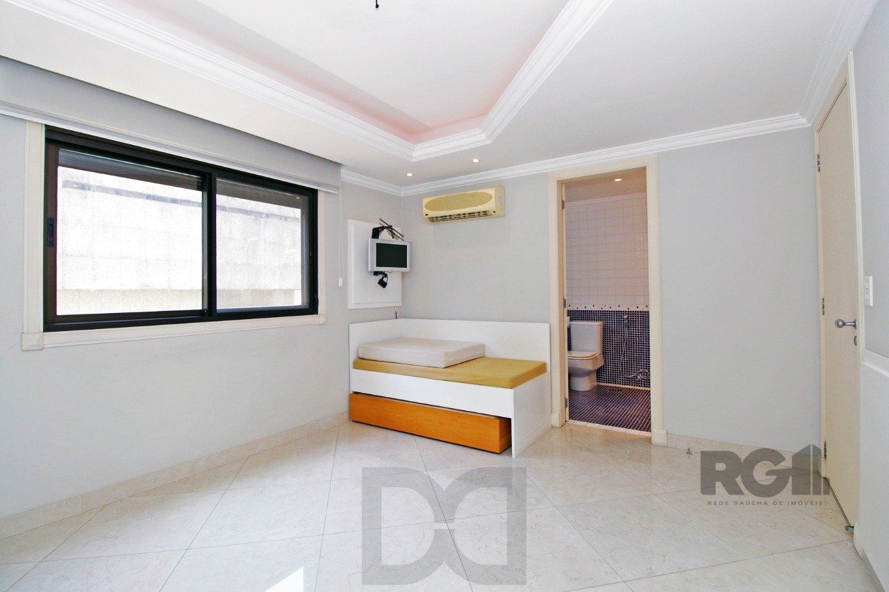 Apartamento com 4 suítes localizado no bairro Moinhos De Vento em Porto Alegre/RS. — foto 37