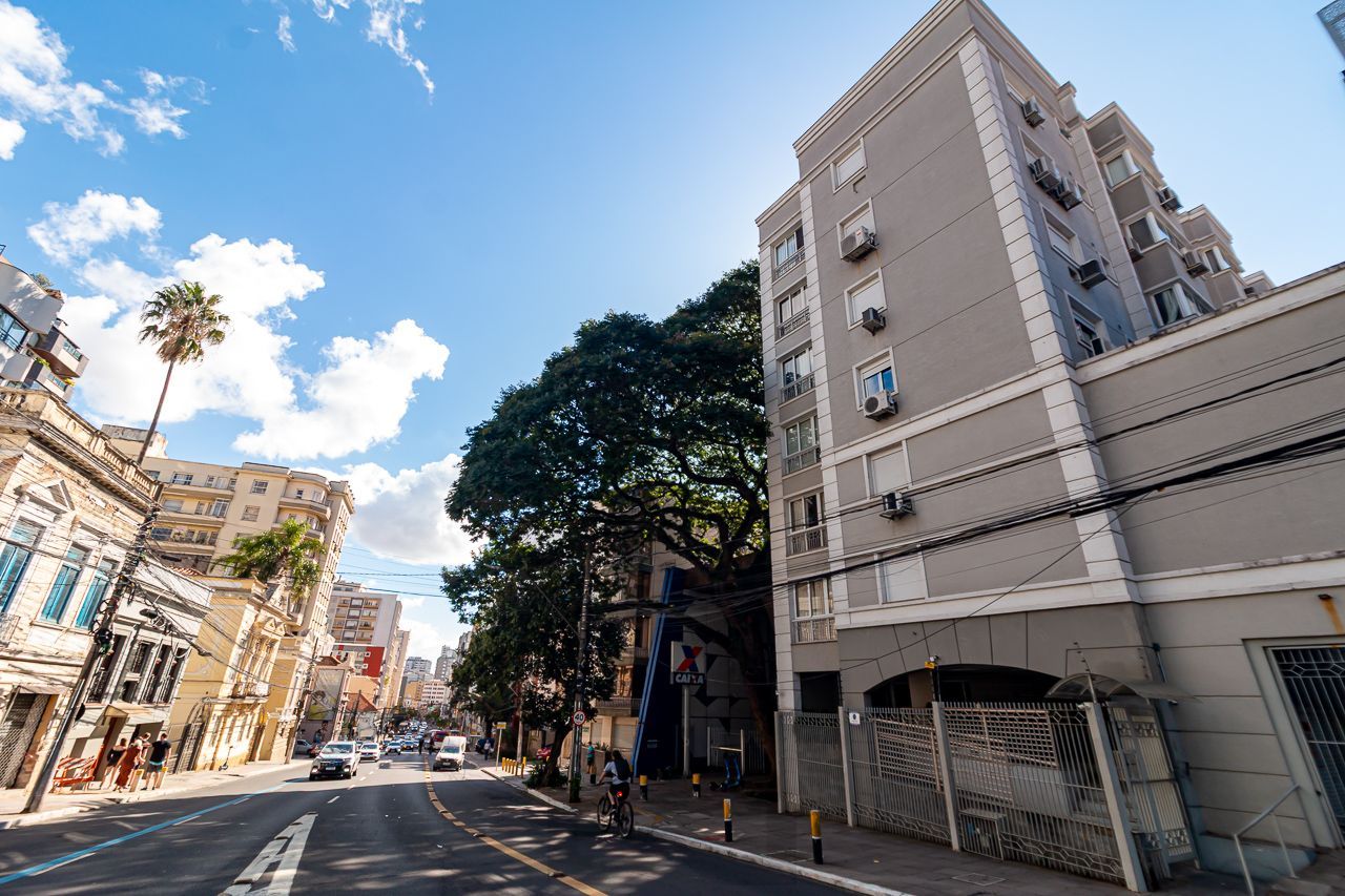 Apartamento com 47m², localizado no bairro Independencia em Porto Alegre/RS. — foto 36