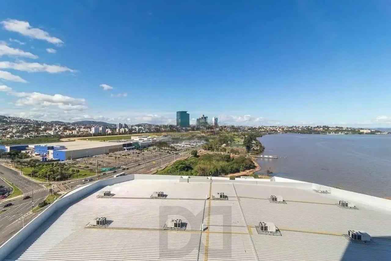 Sala com 33m², localizada no bairro Praia de Belas em Porto Alegre/RS. — foto 18