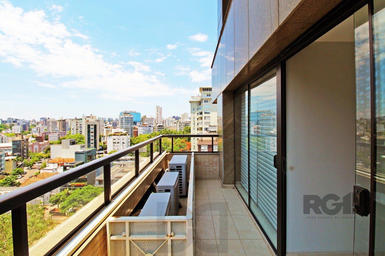 Apartamento com 4 suítes localizado no bairro Moinhos De Vento em Porto Alegre/RS. — foto 32